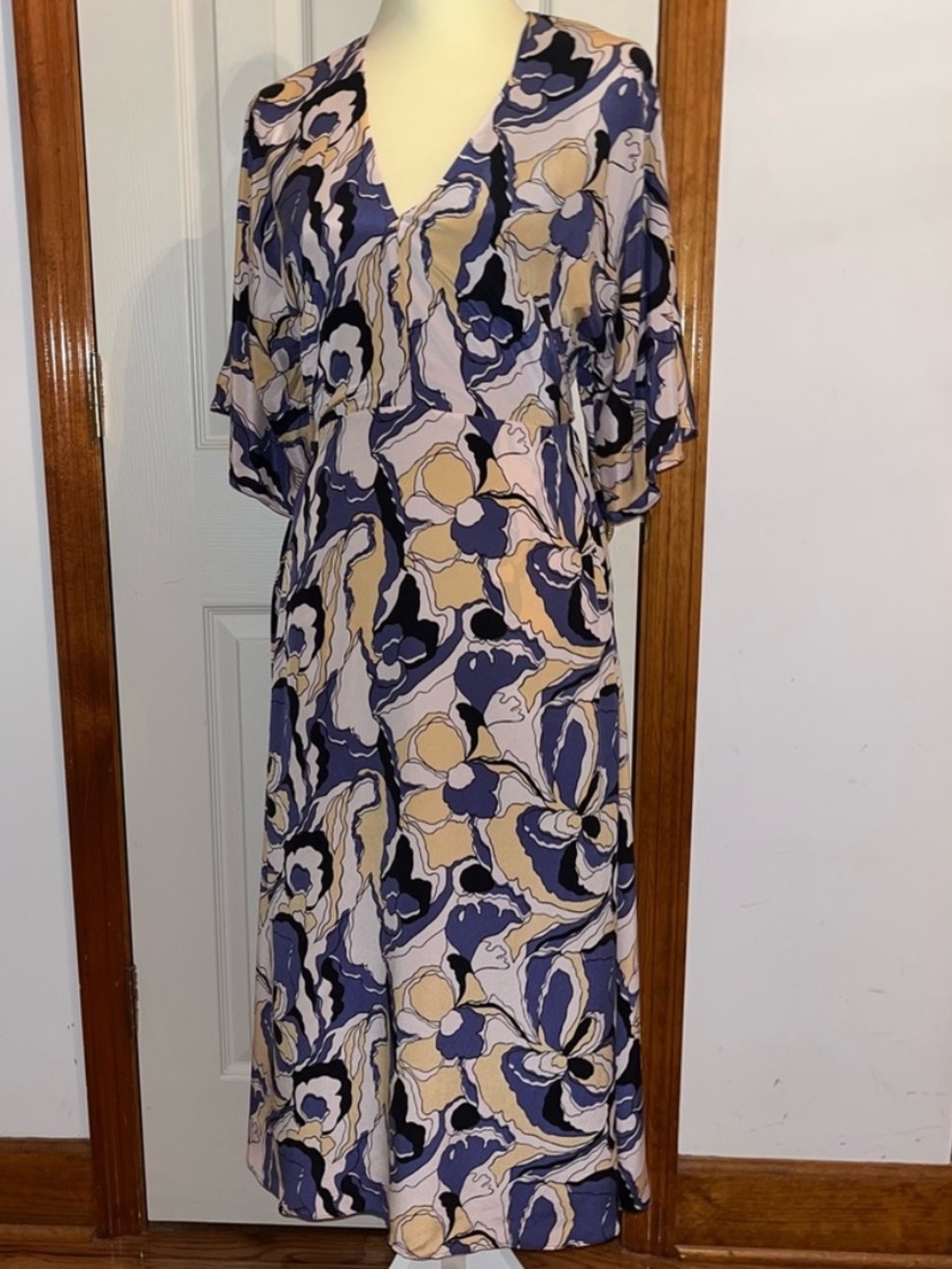 Equipment 100% Silk Rosita Open Back Floral Midi Dress